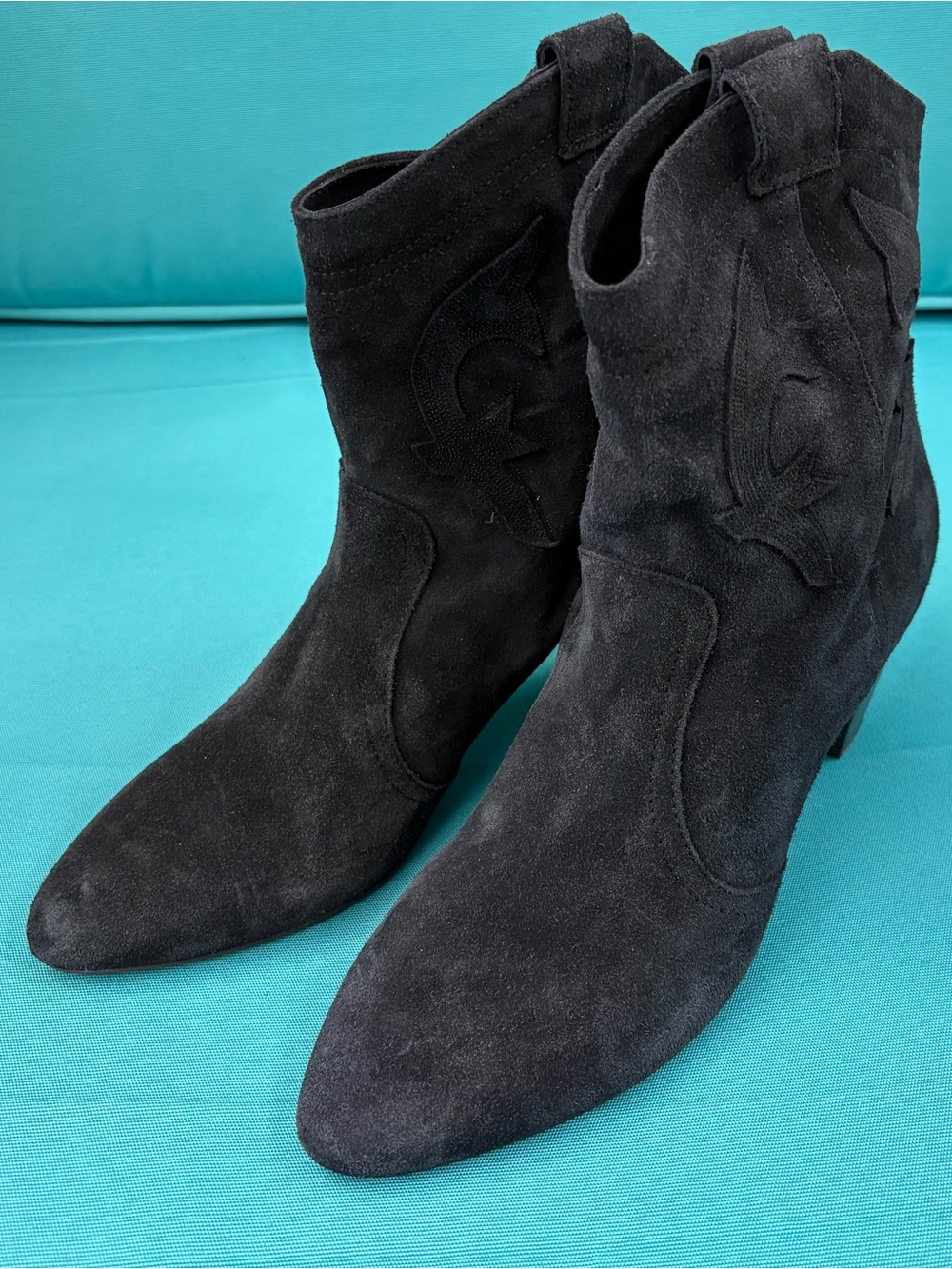 Casey Suede Western Ankle Boots in Carbone EU 39 US 8-8.5